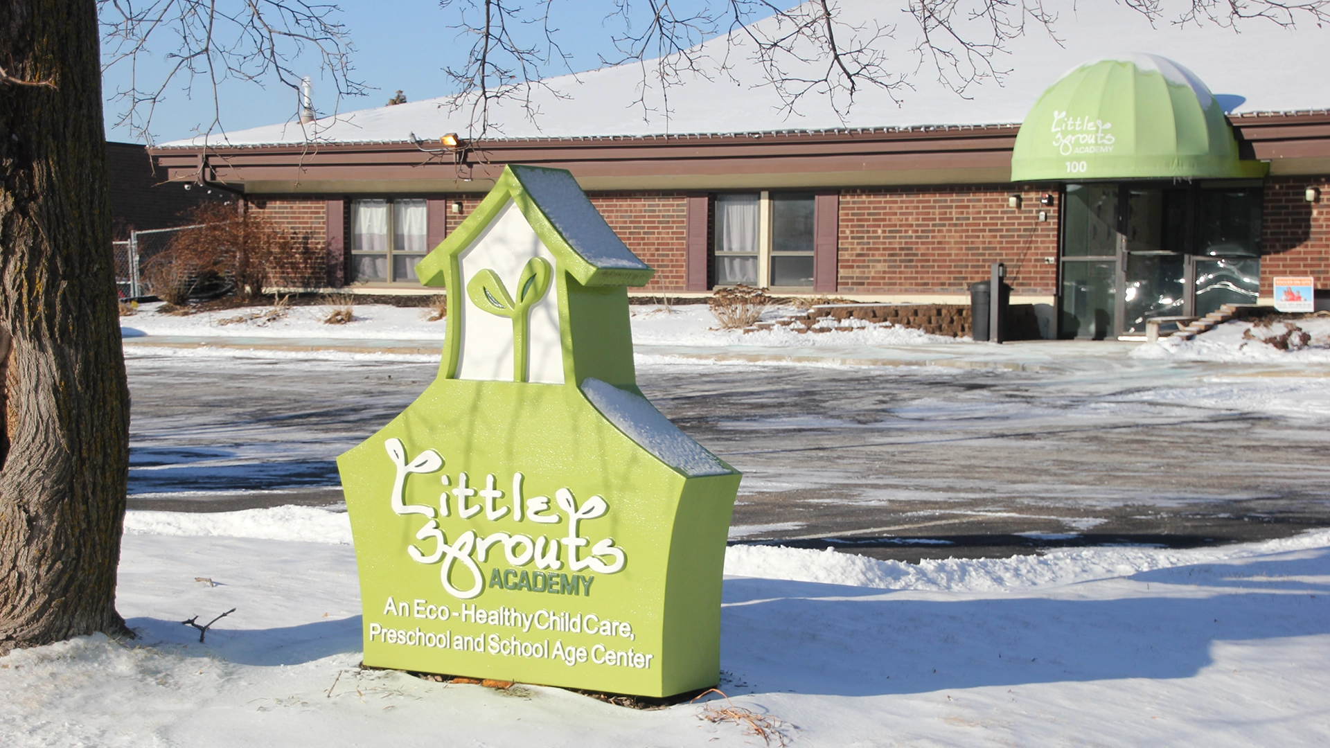 The outside of Little Sprouts in Burnsville.